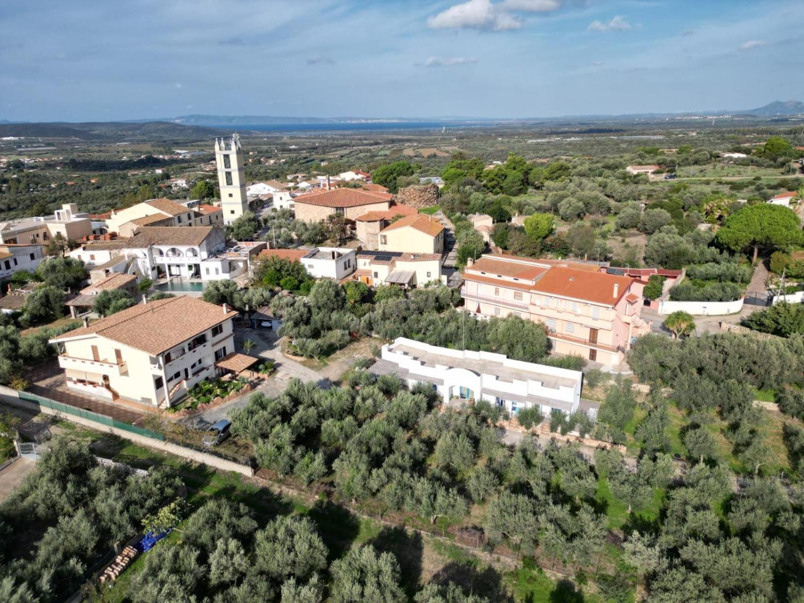 B&B S'Incantu SantʼAnna Arresi Екстериор снимка